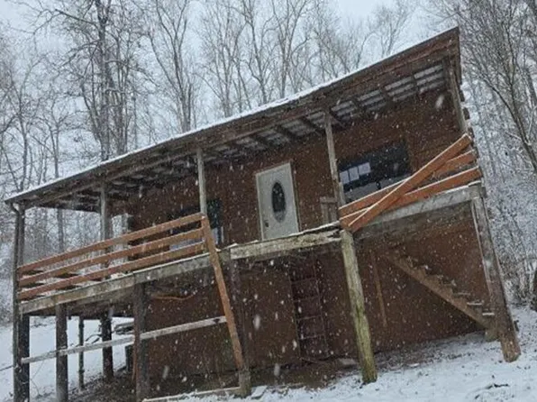 1646 Cedgap Rd, Louisa, KY 41230