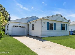 34 Purnell Street, Toms River, NJ 08757