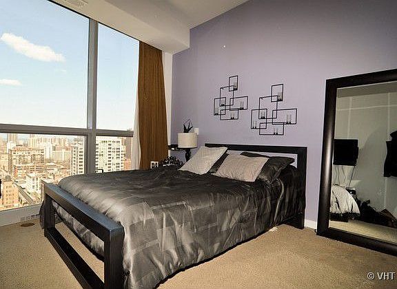 5th image of 303 W Ohio St APT 2707