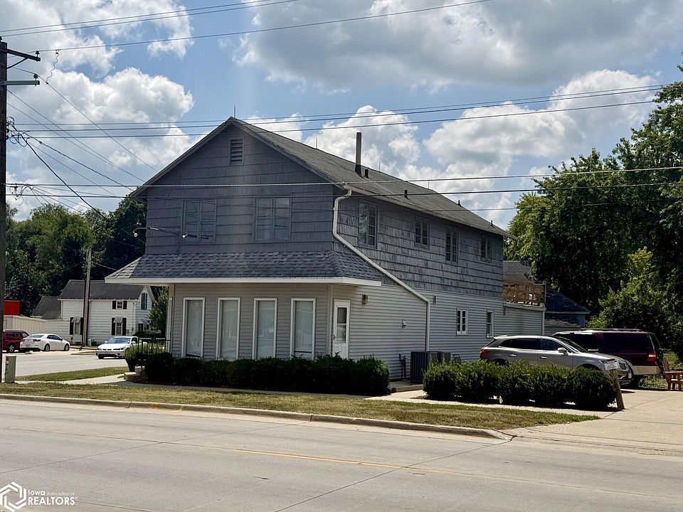 1st image of 402 Richmond Ave