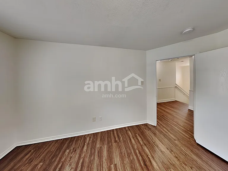 10731 Judie Allen — Photo 17