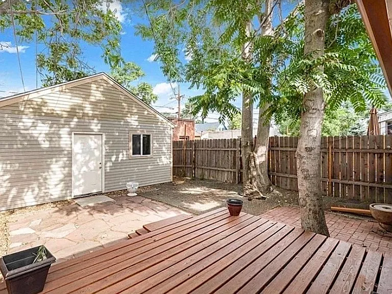 1062 Mariposa St — Photo 18