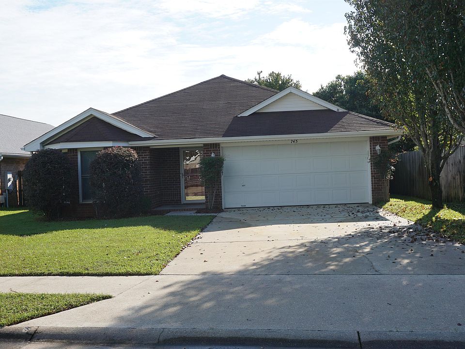 1st image of 743 Olivia Ct