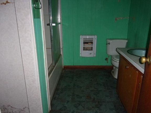 5th image of 1118 Avenue K
