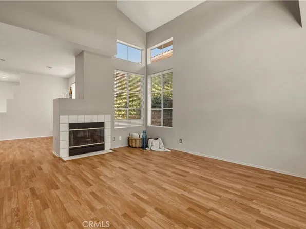 7329 Vassar Ave, Canoga Park, CA 91303
