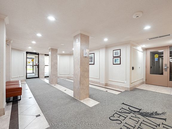 3rd image of 1530 Pickering Pkwy Unit 601
