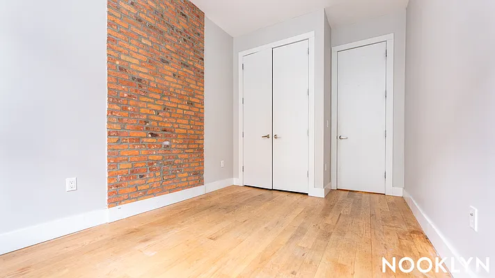 Rented by Nooklyn NYC LLC | media 32