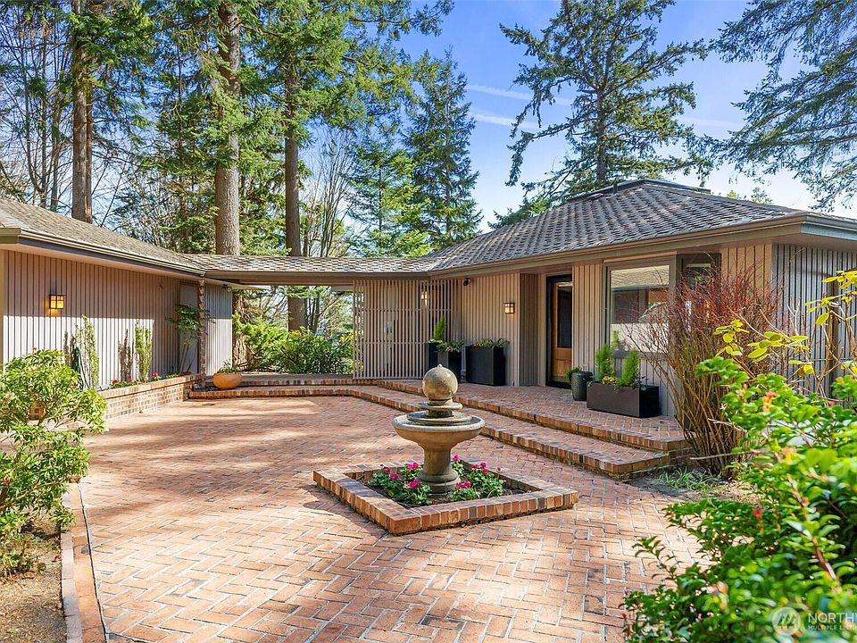 1st image of 1571 Thorndyke Road