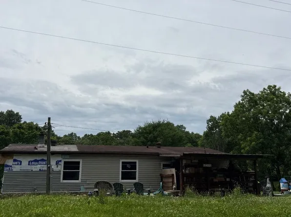 3940 Knight Ridge Rd, Bloomington, IN 47401