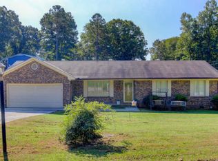 206 Clark Ln, Powell, TN 37849
