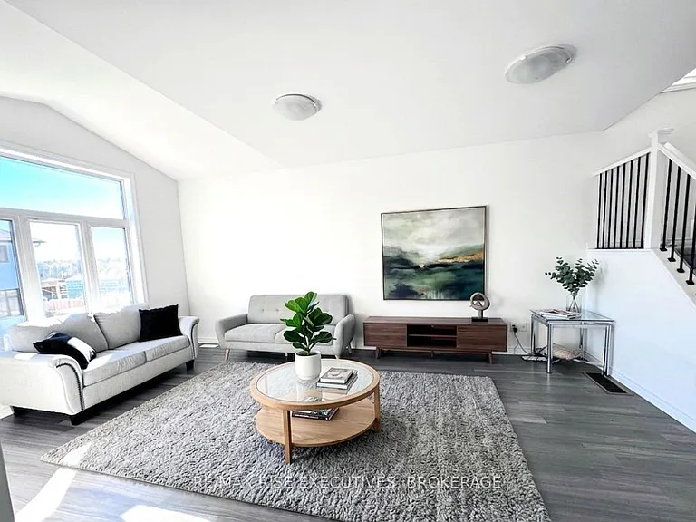 1418 Remington Ave — Photo 5