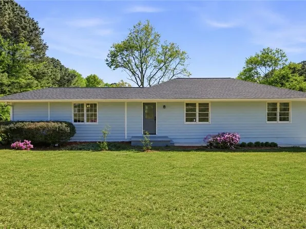 21 Nebo Dr, Hiram, GA 30141