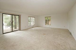 5th image of 1110 Lakeside Dr S