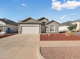 429 Plateau Dr, Socorro, TX 79927