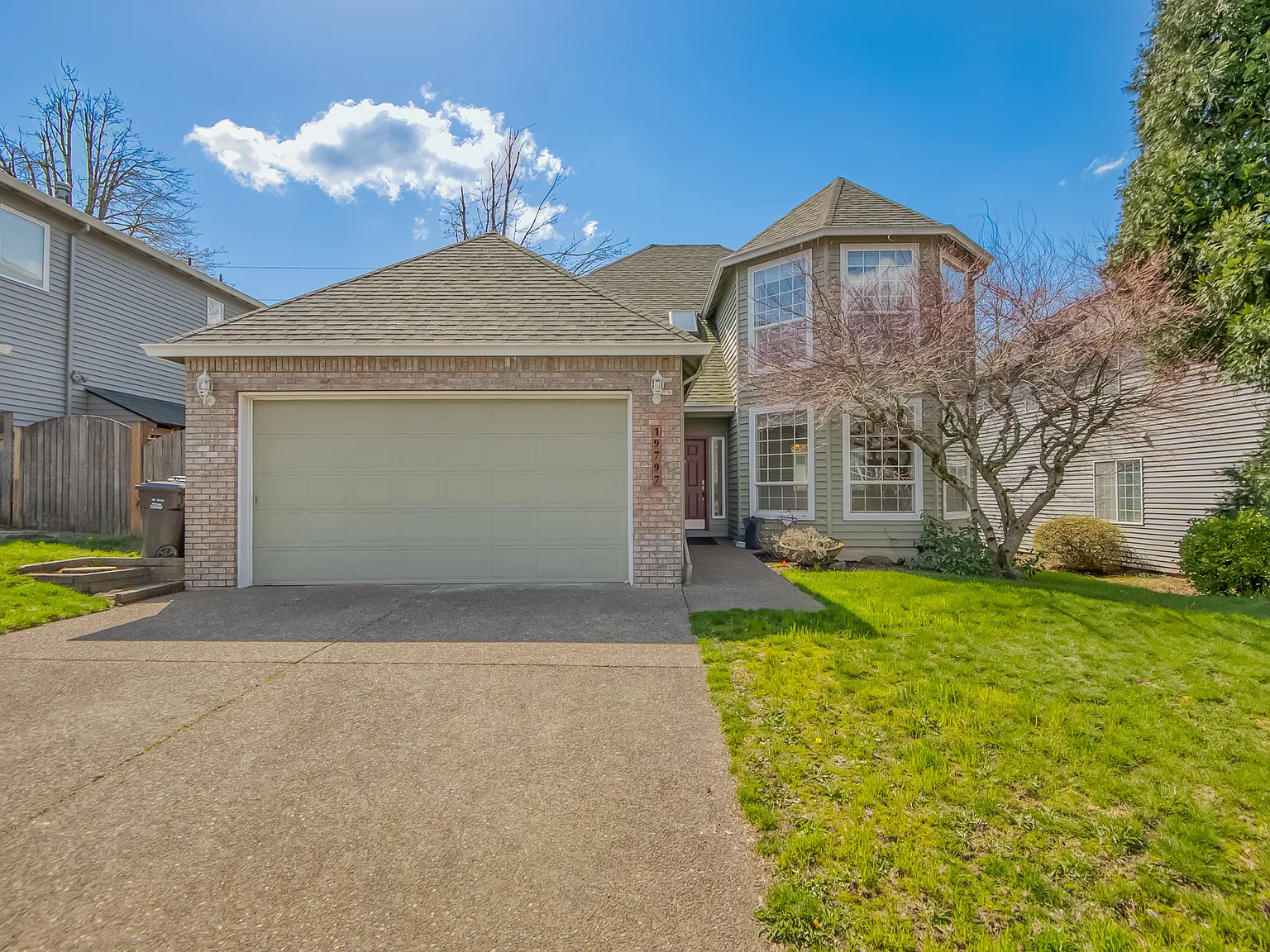 3 bed, 2.5 bath, 2260 sqft, $3,360 — Photo 1