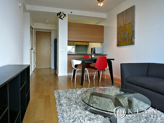 Rented by Kian Realty | media 26