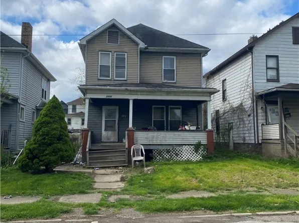 1434 Oregon Ave, Steubenville, OH 43952