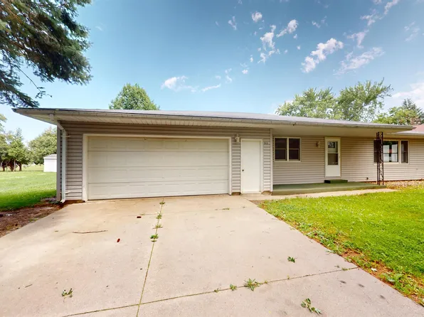 505 E 12th St, Storm Lake, IA 50588