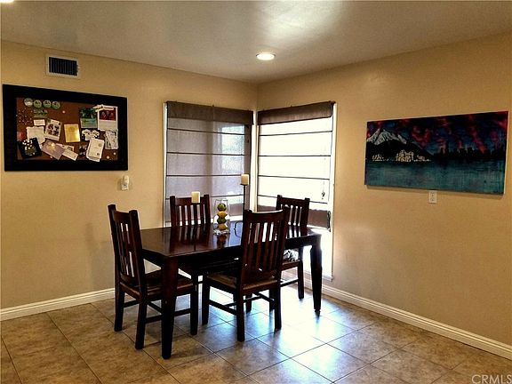 5th image of 2258 E Banyan Pl