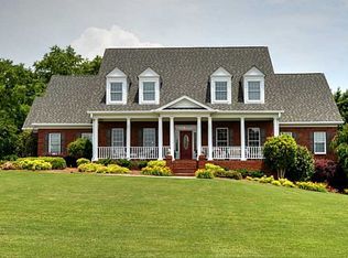 4260 Eddie Byrd Ln, Loganville, GA 30052