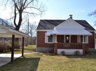 31 Mountain Pass Rd, Blue Ridge, VA 24064