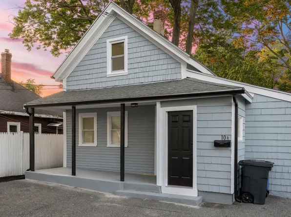 10 1/2 Gould St #10-1/2, Stoneham, MA 02180