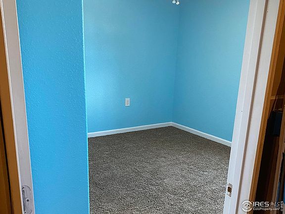 3rd image of 3124 49th Ave