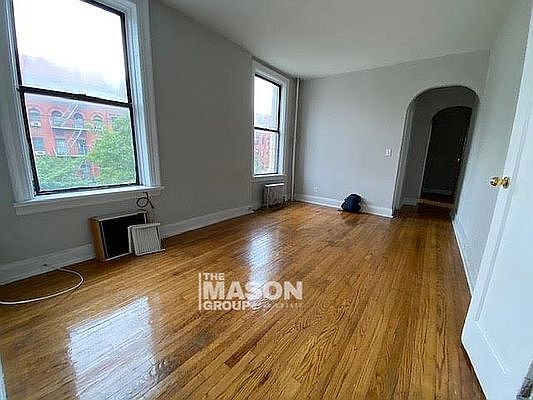 5th image of 477 W 144th St APT 31