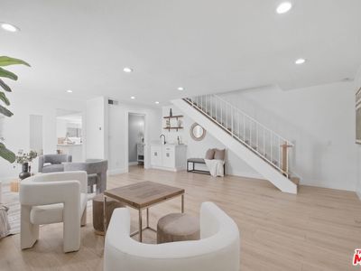 2920 11th St APT 6, Santa Monica, CA, 90405