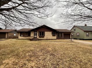 1416 N 2nd Ave, Iron River, MI 49935