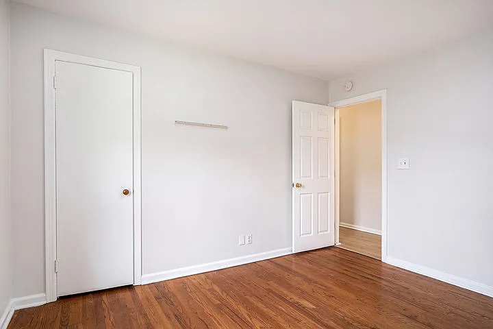 130 Plymouth Ave NE — Photo 23