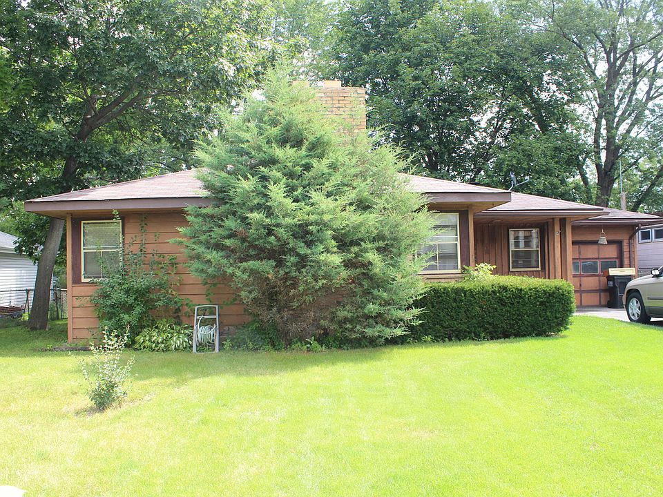 1st image of 34465 W Lake Shore Dr