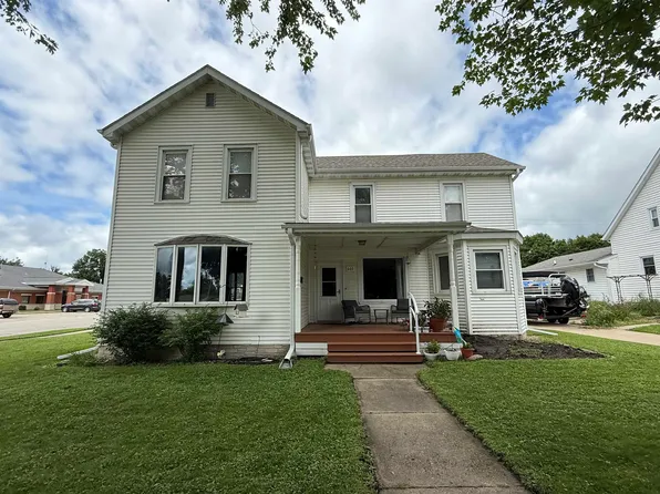 601 Pleasant St, Osage, IA 50461