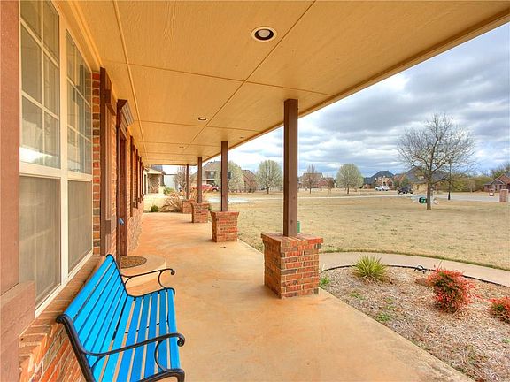 2nd image of 3988 Deer Brook Trl