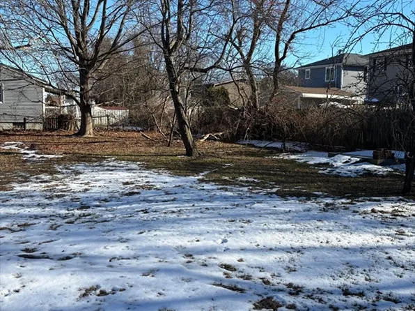 0 Duluth St, Fall River, MA 02721