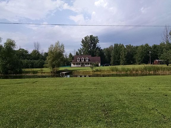 SET BACK 350 FEET FROM THE ROAD
