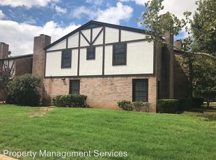 119 Frederick Rd APT 4, Fredericksburg, TX 78624