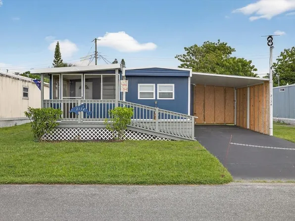 2134 Lullaby Dr, Holiday, FL 34691