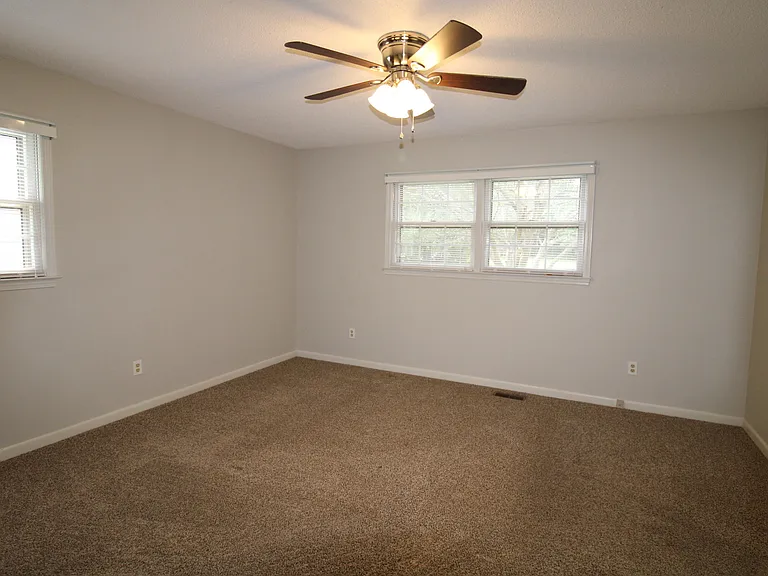 50 Aubrey Cir — Photo 19