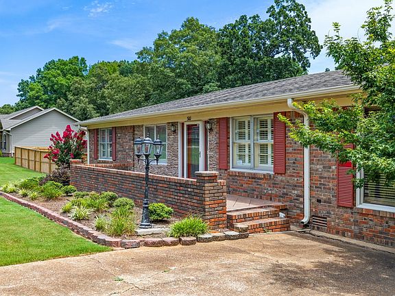 4th image of 300 Tennessee River Dr