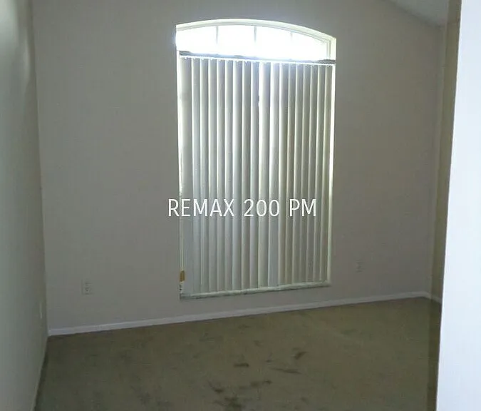 2125 River Park Blvd — Photo 3