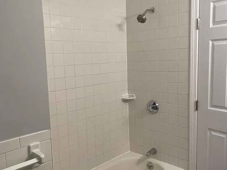 115 Andrews St #3 — Photo 9