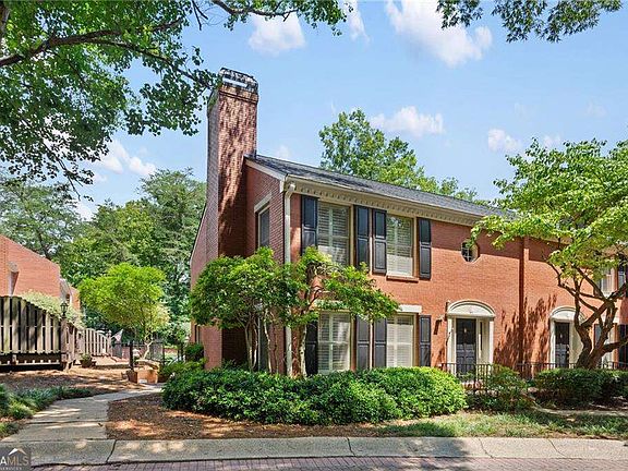 2nd image of 501 Defoors Mill Cir NW