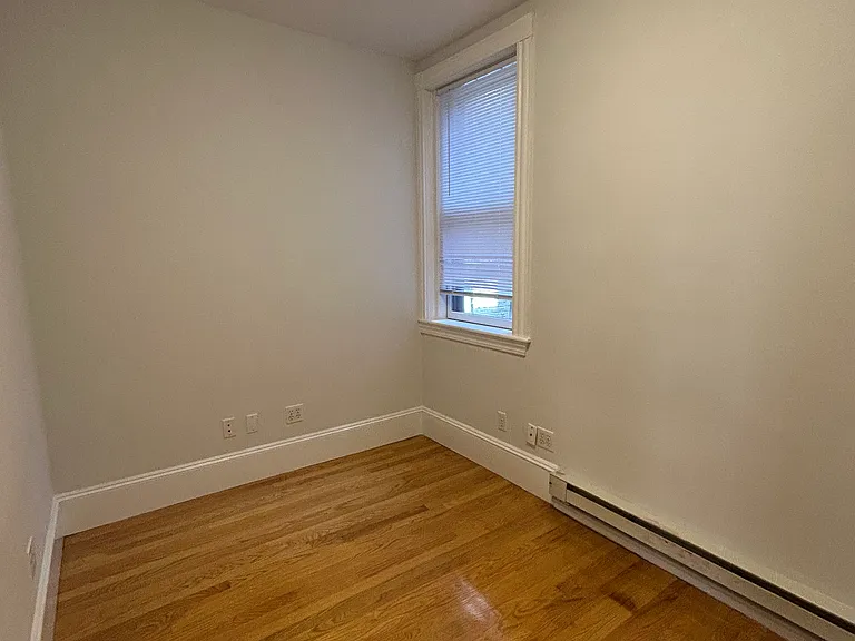 86 W Cedar St #A — Photo 10