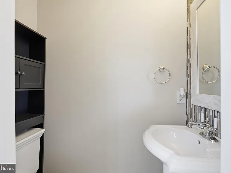 5504 Sacramento Mews Pl — Photo 6