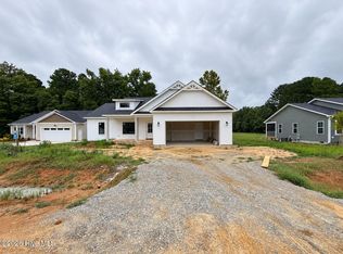 32 Clio Ct, Selma, NC 27576