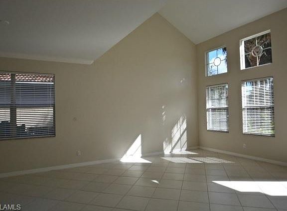 2nd image of 7825 Stratford Dr