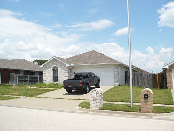 3rd image of 7211 Fossil Lake Dr