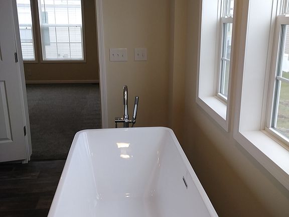 4th image of 1866 Forestview Dr #316