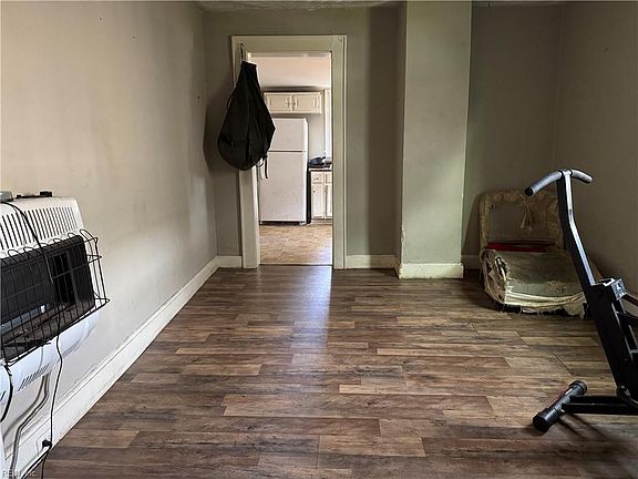 5th image of 1237 30th St